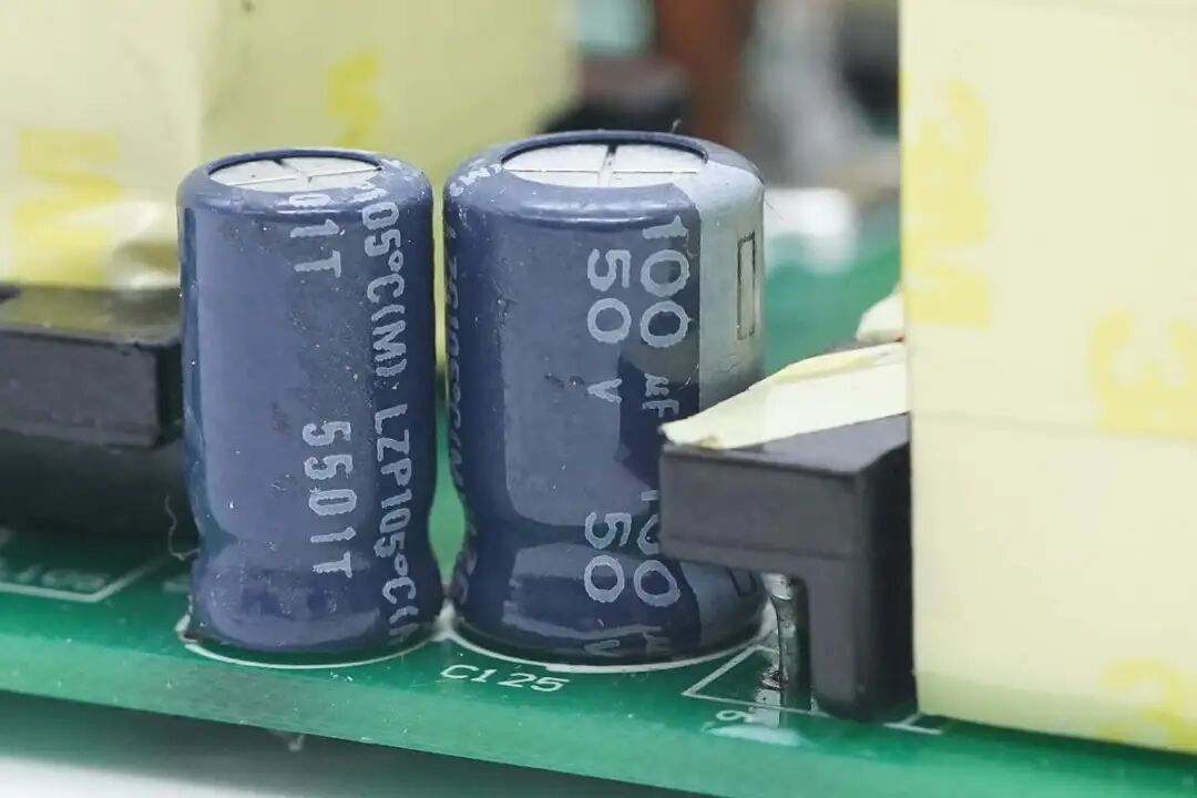 通嘉科技 AHB Flyback 架构 PD3.1 满血 240W 快充方案解析图25