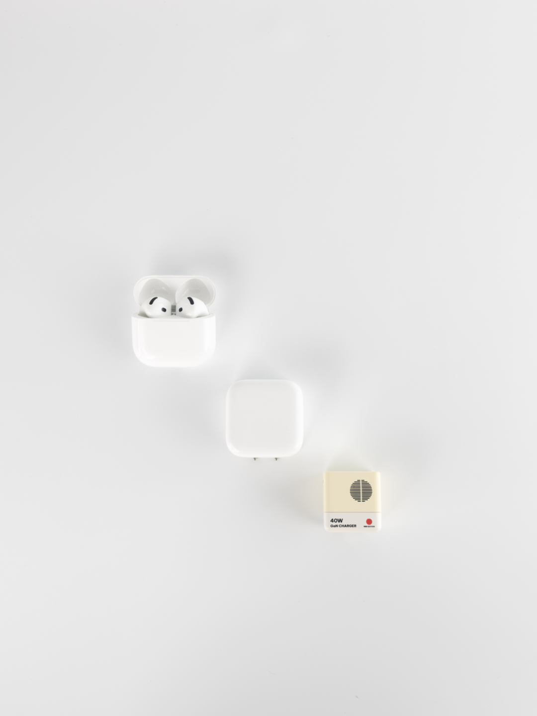 折叠屏iPhone中框材质曝光/阿维塔回应车辆起火,排除电池故障/Figure 发布「最像人类的机器人」图39