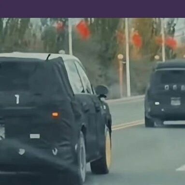小米YU9增程车再曝光！现身新疆疑冬测，天际屏、升降顶棚都有了？
