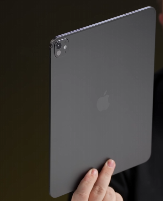 苹果M5全家桶下周炸场！iPad Pro内存飙到12GB、Vision Pro减重，看完决定等不等图9
