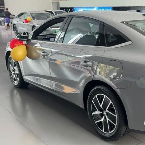 比亚迪又一王炸新车10月上市，价格有点香