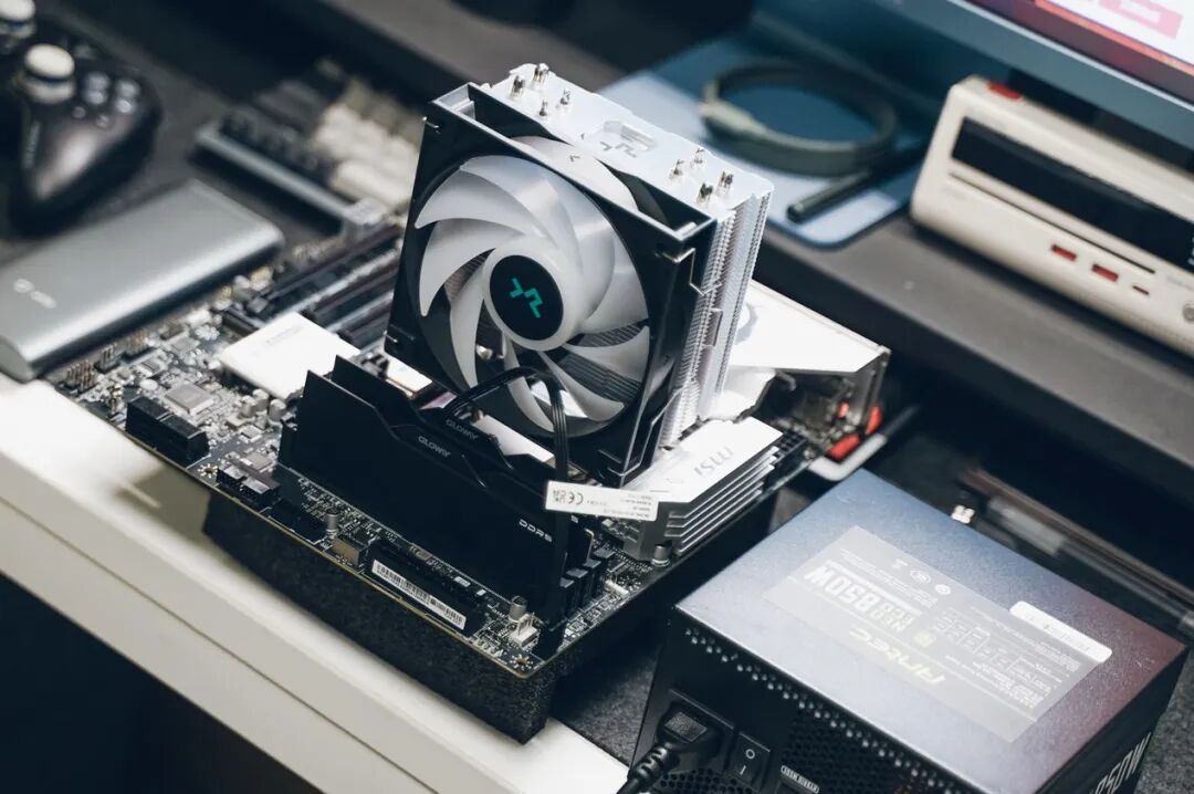 “千元神U”蓝橙对抗实测:Intel vs AMD,蓝队有那么不堪吗?,蓝队有那么不堪吗?图5