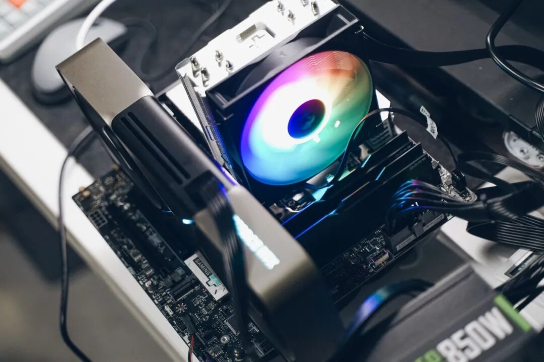 “千元神U”蓝橙对抗实测:Intel vs AMD,蓝队有那么不堪吗?,蓝队有那么不堪吗?图7