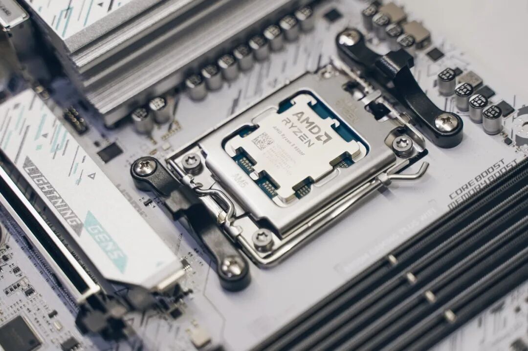 “千元神U”蓝橙对抗实测:Intel vs AMD,蓝队有那么不堪吗?,蓝队有那么不堪吗?图10