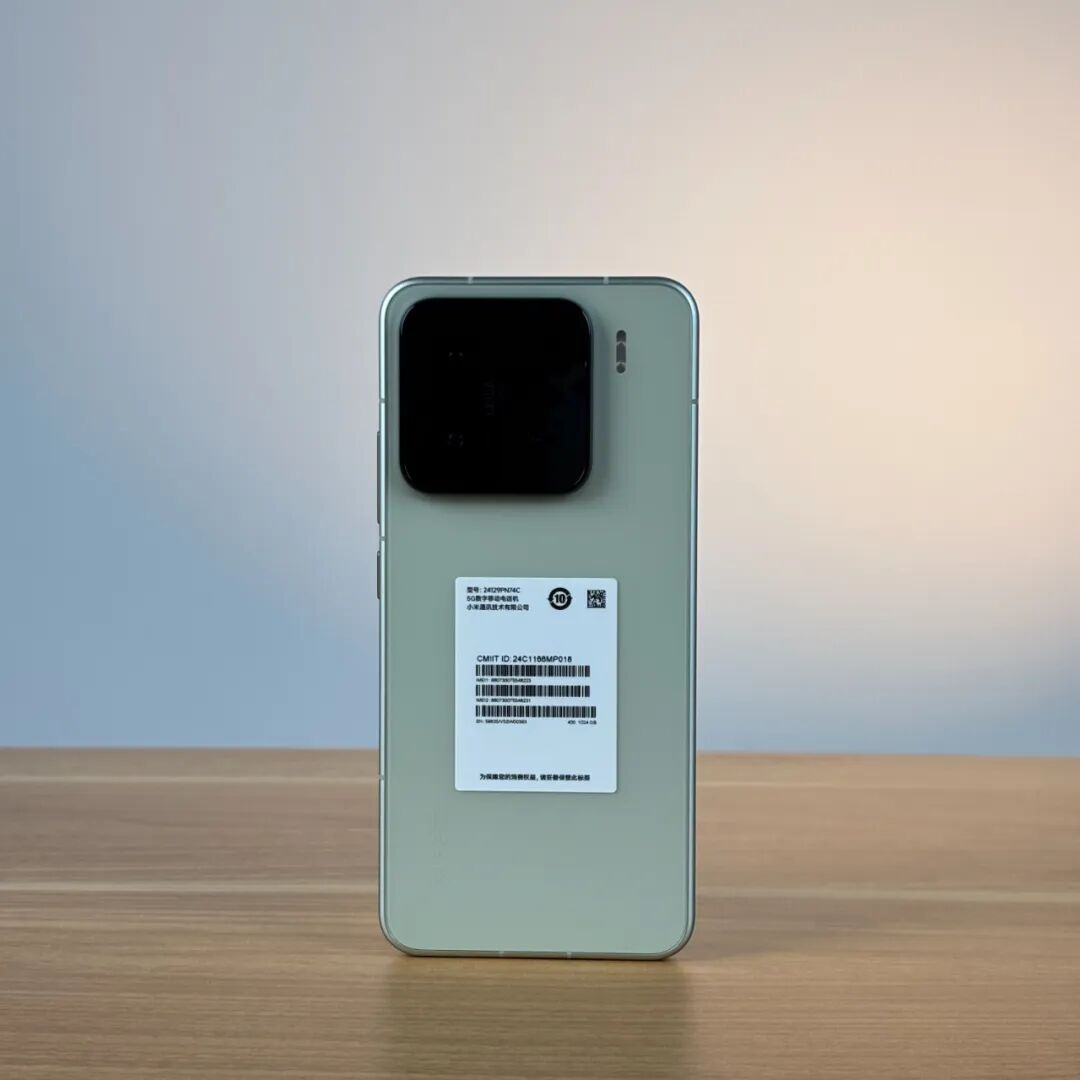 二手机｜小米 15 顶配 1TB，续航颜值俱佳图7
