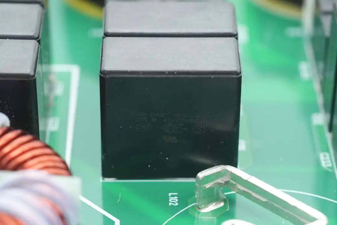 拆解报告：优优绿能20kW新能源汽车充电模块图28