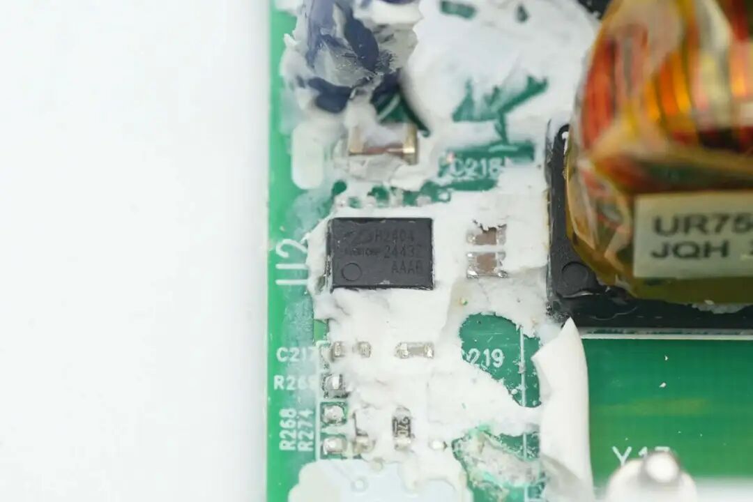 拆解报告：优优绿能20kW新能源汽车充电模块图86