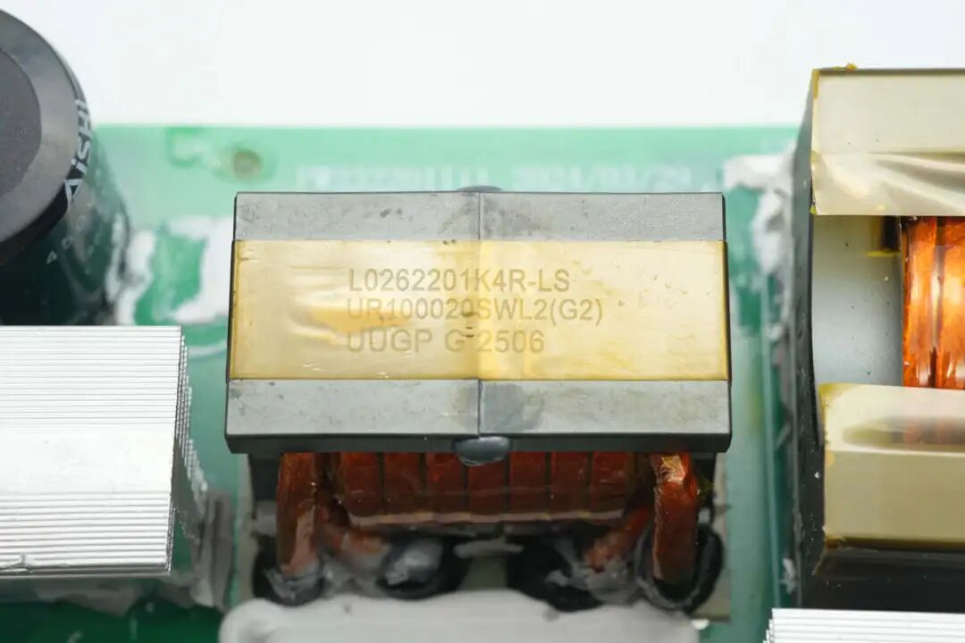拆解报告：优优绿能20kW新能源汽车充电模块图87