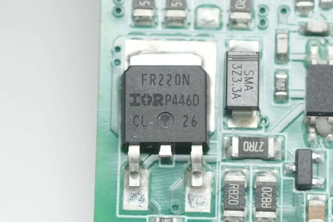 拆解报告：优优绿能20kW新能源汽车充电模块图127