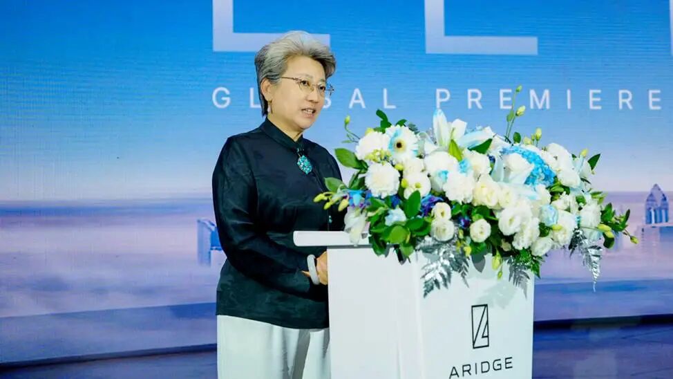 中国飞行汽车阿联酋公开首飞，斩获600台海外最大订单！汇天飞行汽车品牌焕新，旗下另一款混动长航程全倾转飞行汽车将于11月亮相广州图5