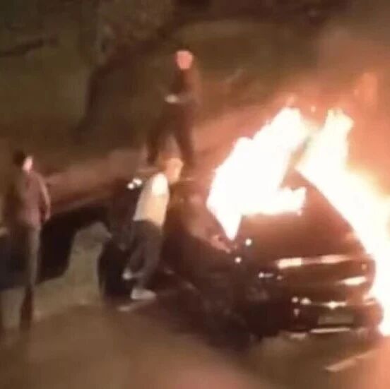 陈震评成都小米SU7车祸：纯纯的作死