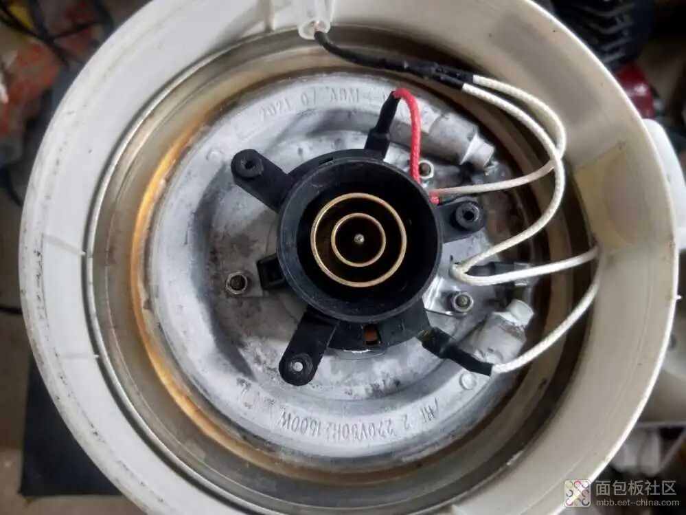 拆了一款烧水壶,温控器里竟然有两个耦合金属片,新知识又增加了一点~图9