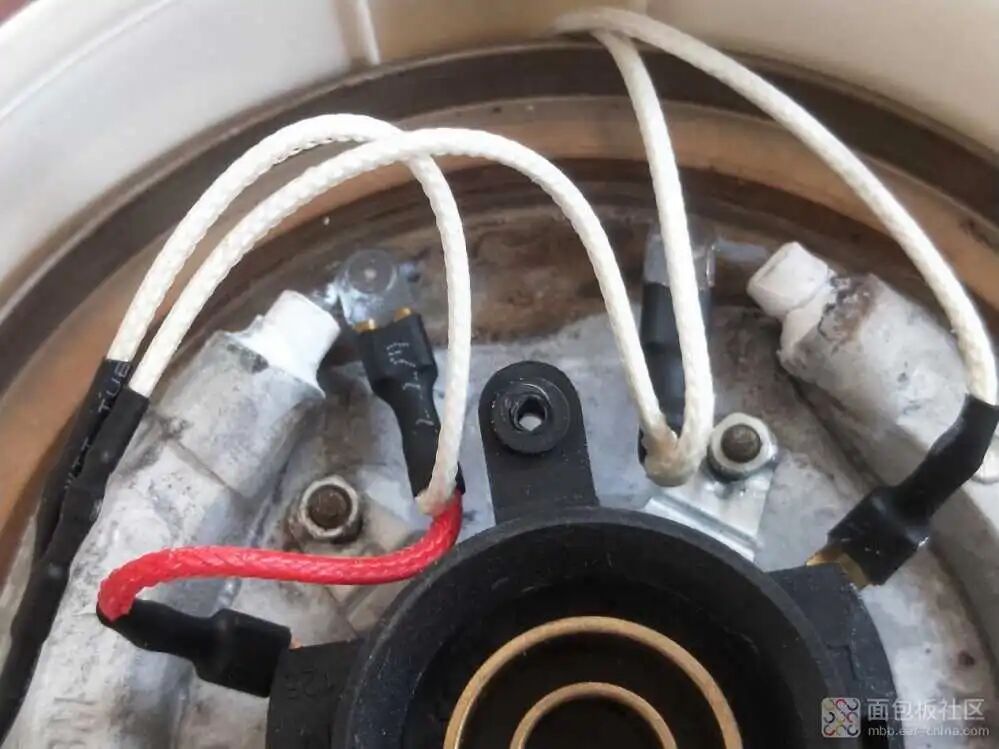 拆了一款烧水壶,温控器里竟然有两个耦合金属片,新知识又增加了一点~图11