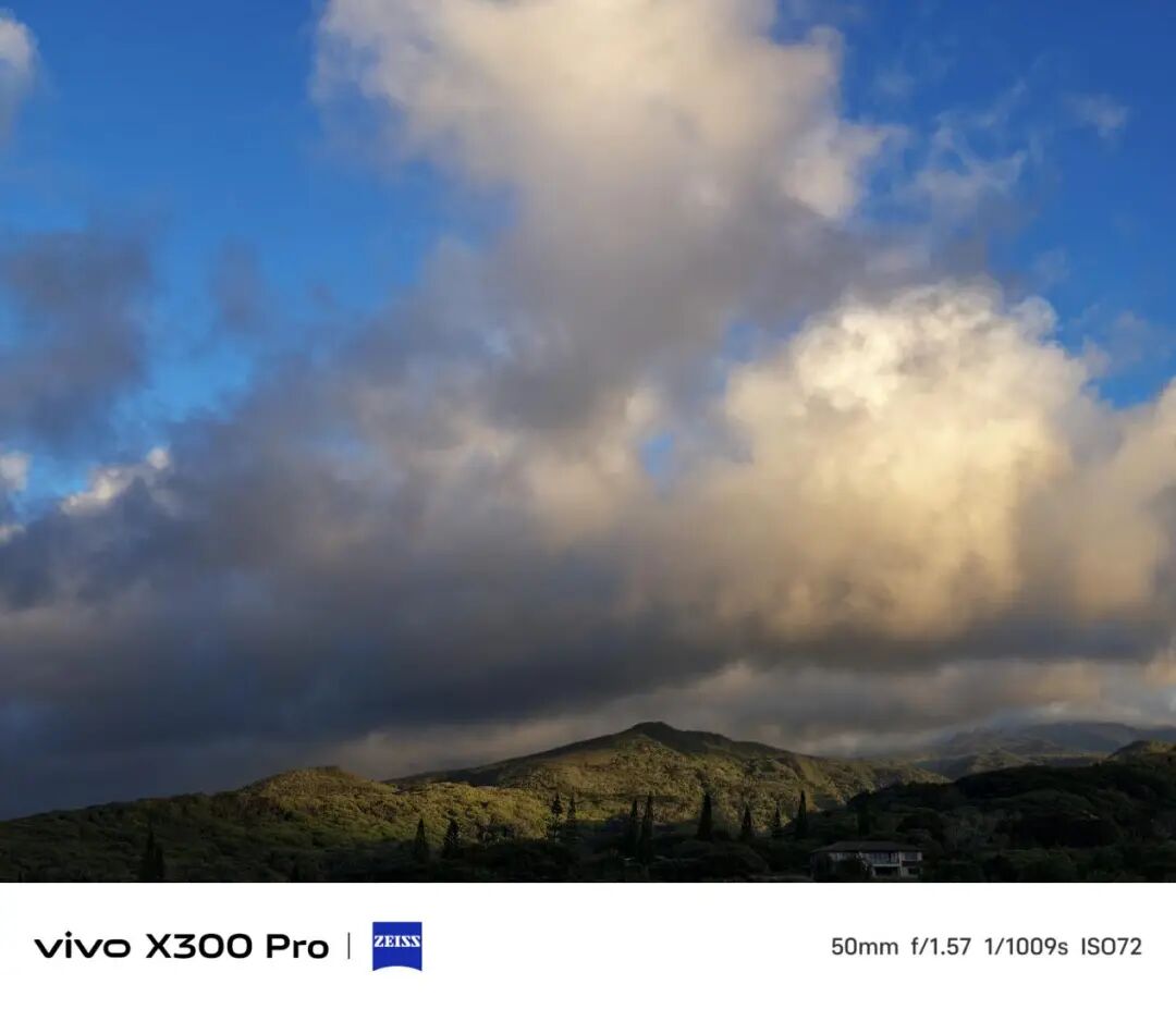 vivo X300 Pro 评测:从天玑调校看蓝厂进化到两亿影像看蓝厂图5