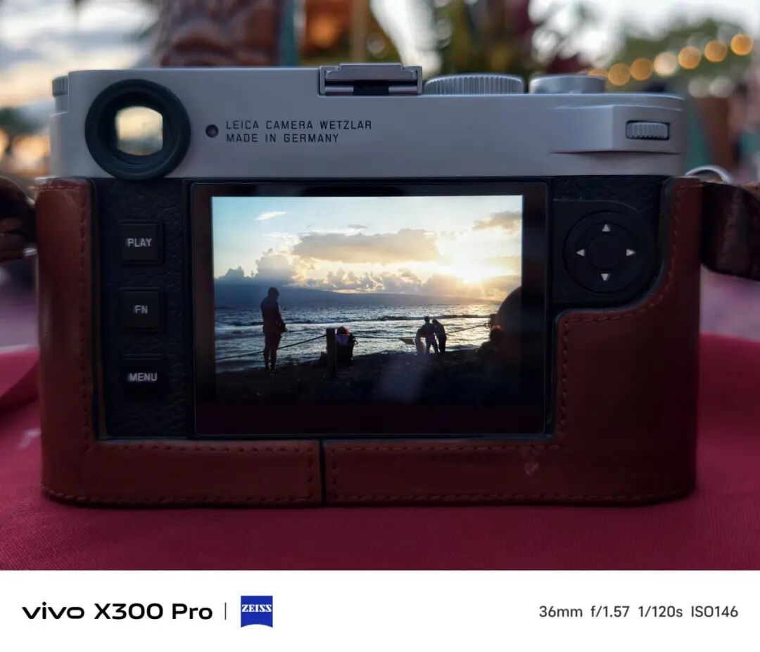 vivo X300 Pro 评测:从天玑调校看蓝厂进化到两亿影像看蓝厂图11