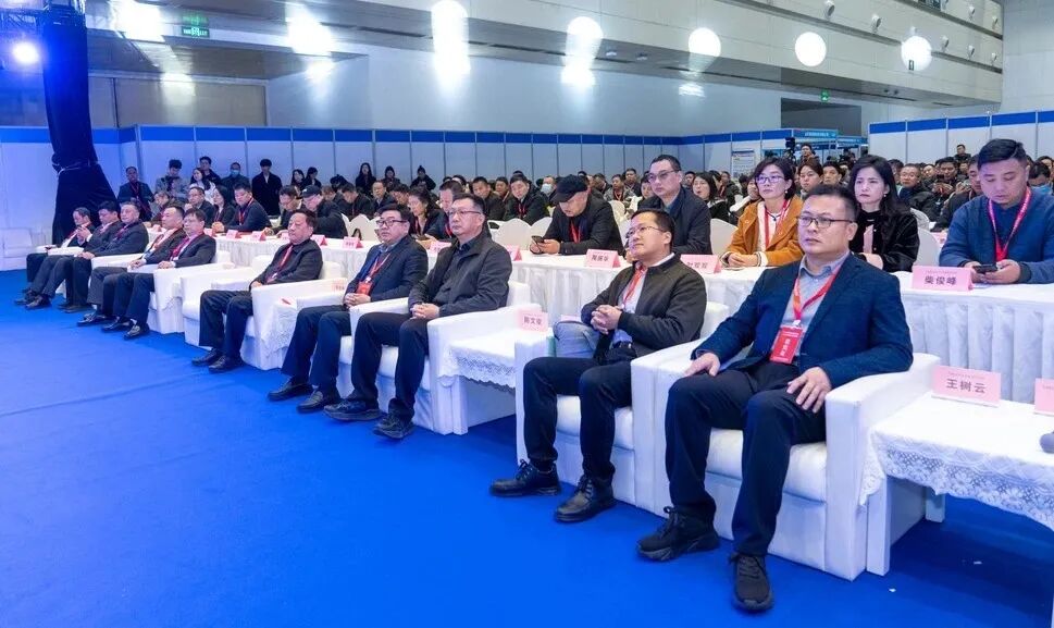 豫来豫好相聚郑州倒计时3天!2025中国(中部)塑料橡胶工业博览会10月17日盛大开幕展示范围+展品爆料+交通指南图6
