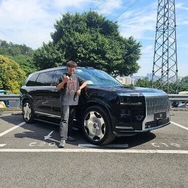 在8D魔幻山城，我们把极氪9X的千里浩瀚H7“玩嗨了”！
