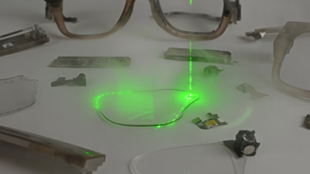 Meta Ray-Ban Display 全美售罄，试戴预约排到11月，拆解后：AR 技术领先，可维修性存短板图9
