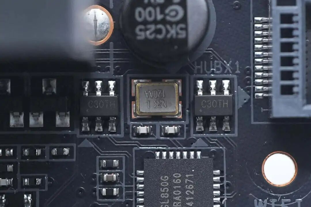 拆解报告:技嘉B650E AORUS PRO X USB4主板图59