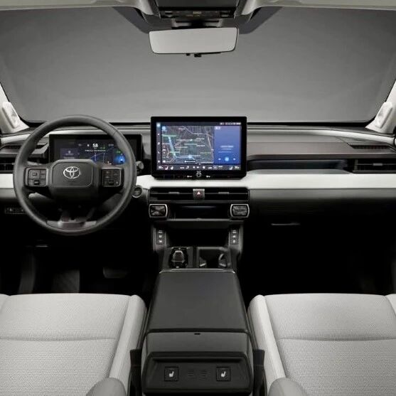全新丰田RAV4荣放，外观内饰，动力大升级！