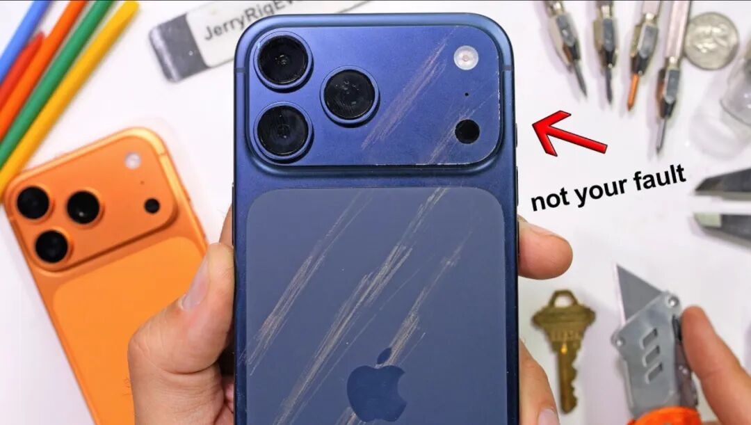 iPhone17ProMax翻车太狠,把果粉气到退货!图5