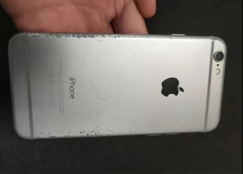 iPhone17ProMax翻车太狠,把果粉气到退货!图6