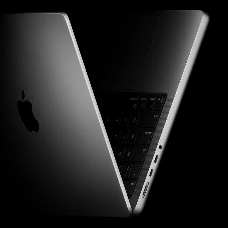 欧版 M5 MacBook Pro 不再标配充电器﹨三星或重返 iPhone 图像传感器供应链