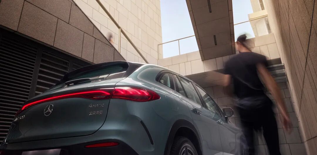 买不起GLE,宝马X5就看它!奔驰中大型SUV,很奢华仅20多万图3