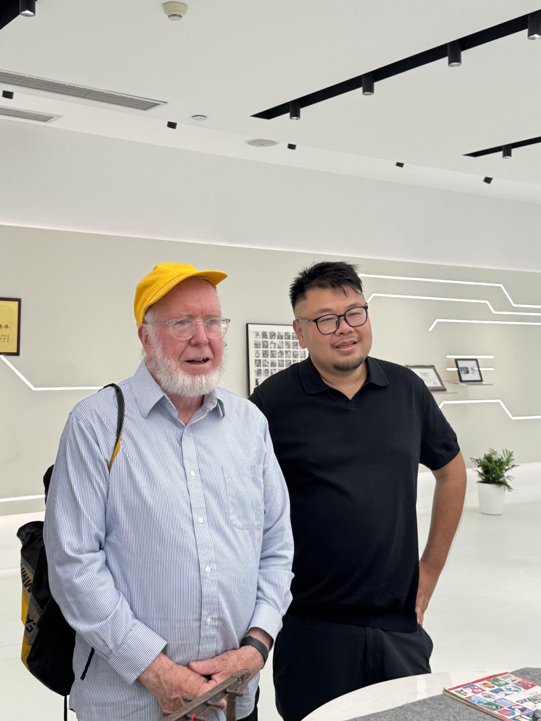 凯文·凯利到访强脑科技:当“科技预言家”遇见脑机接口图3
