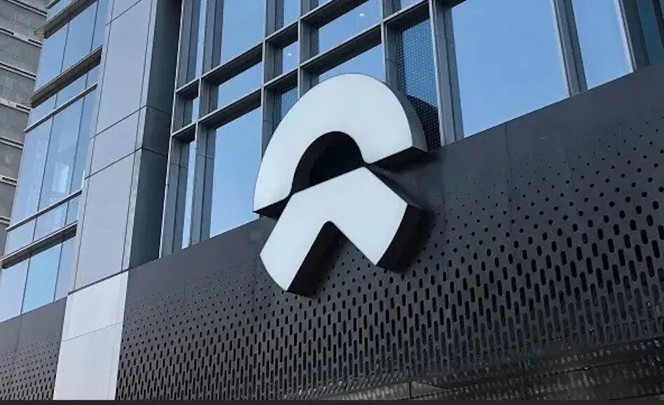 蔚来回应遭指控,特斯拉App可查看电池健康,小马智行与Stellantis合作,iPhoneAir或减产,这是今天的其他大新闻!图5
