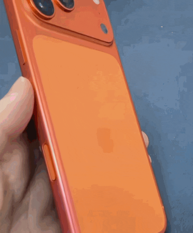 iPhone 17 Pro 又出问题，机身变色了图4