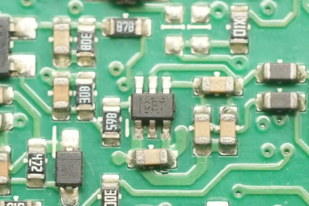拆解报告：光宝1600W碳化硅白金牌服务器电源图122