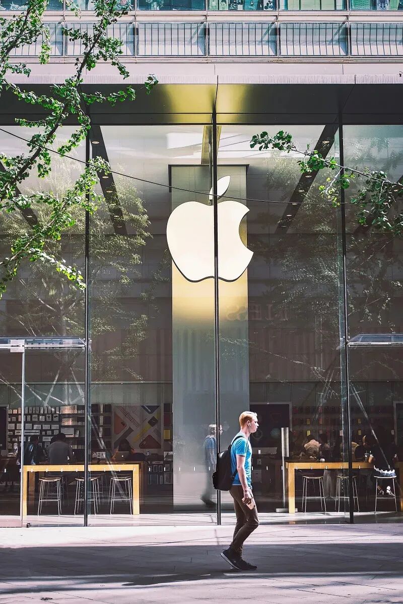 华尔街押注苹果:AI 下一场胜负,不在云上图2