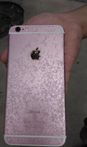 iPhone 17 Pro喜提新配色，橙色褪成玫瑰金图11