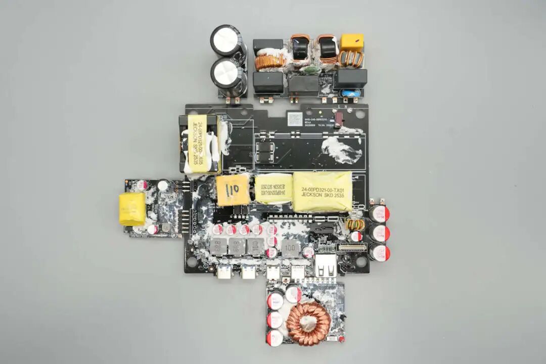 拆解报告：正浩RAPID Pro 320W氮化镓桌面超充站图62