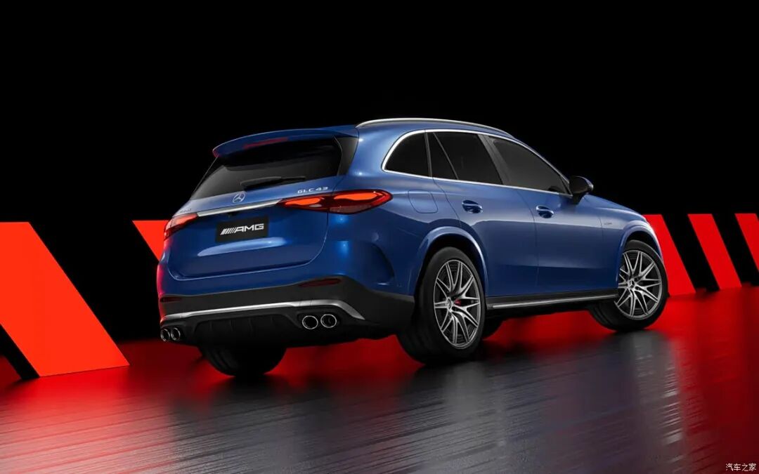 2026款奔驰GLC AMG 43 4MATIC上市图5