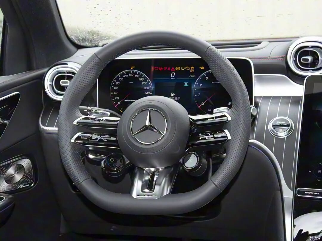 2026款奔驰GLC AMG 43 4MATIC上市图7