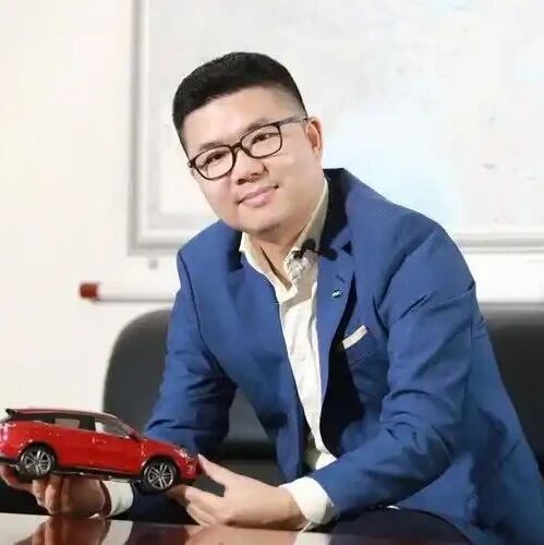 时隔一个月，比亚迪赵长江再传离职！
