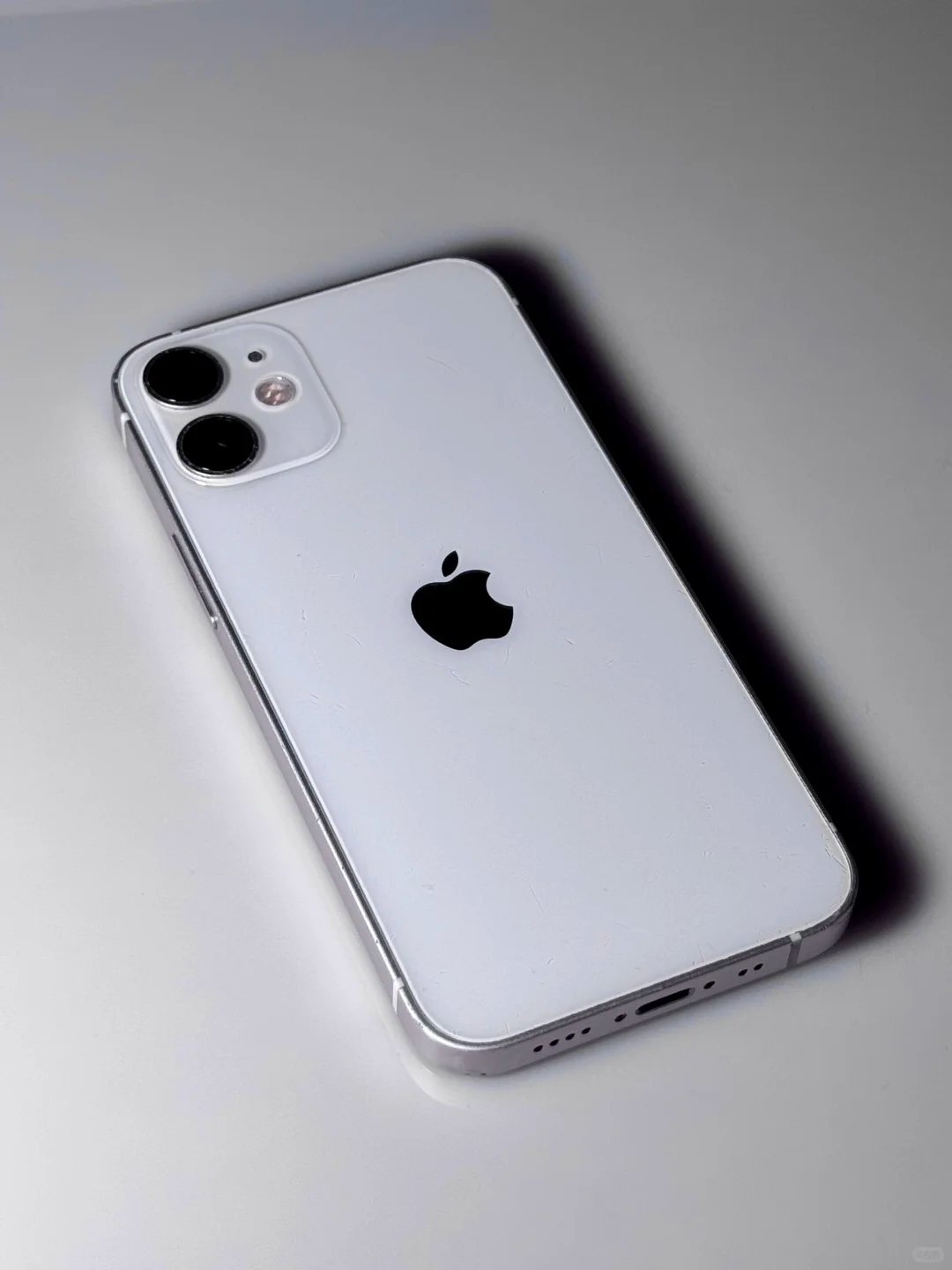 十年来最好的iPhone,刚上市就卖不动了图10