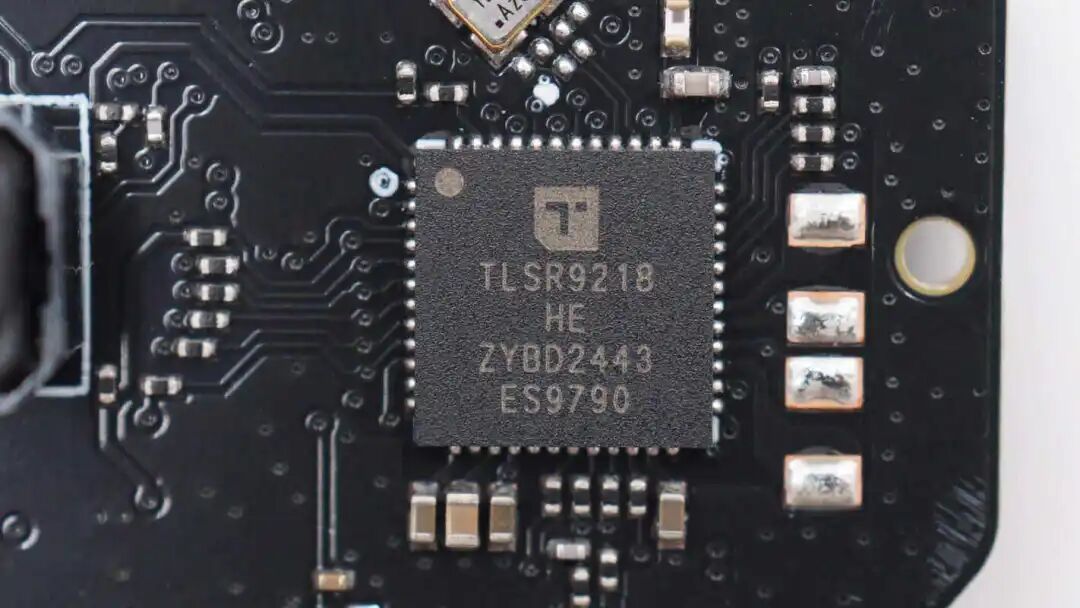 拆解报告:影石Insta360自动追踪手持云台Flow 2 Pro图49