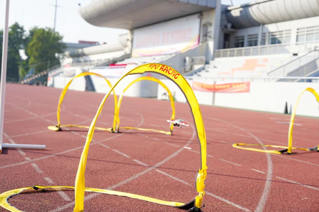 逐梦蓝天-2025年第六届嘉兴市青少年无人机大赛圆满举办图9