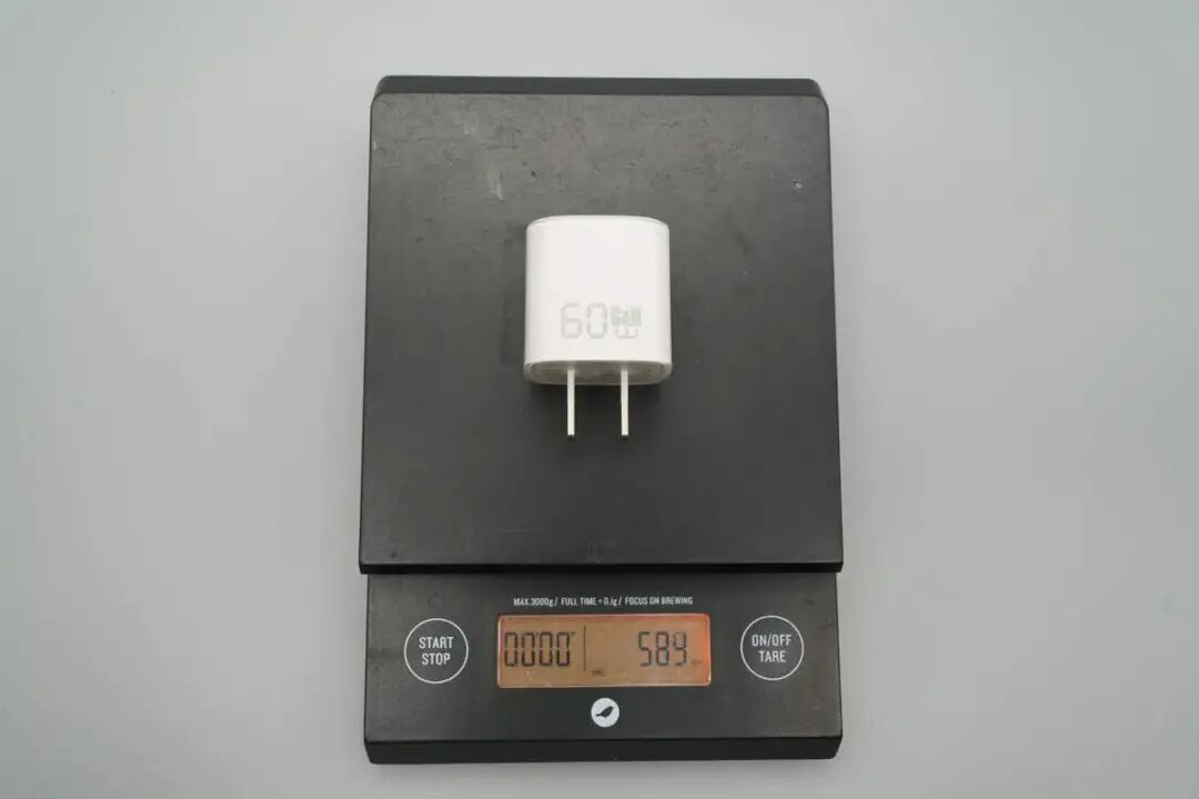 拆解报告：睿元60W氮化镓快充充电器图13