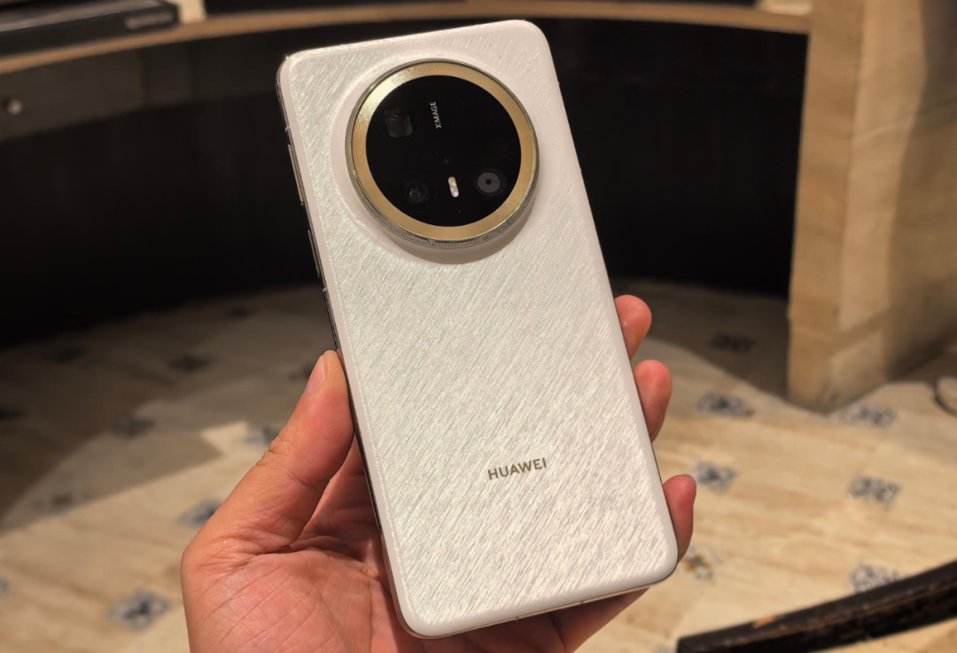 进一步国产化!华为Mate 80重大升级,全系用上3D人脸图3