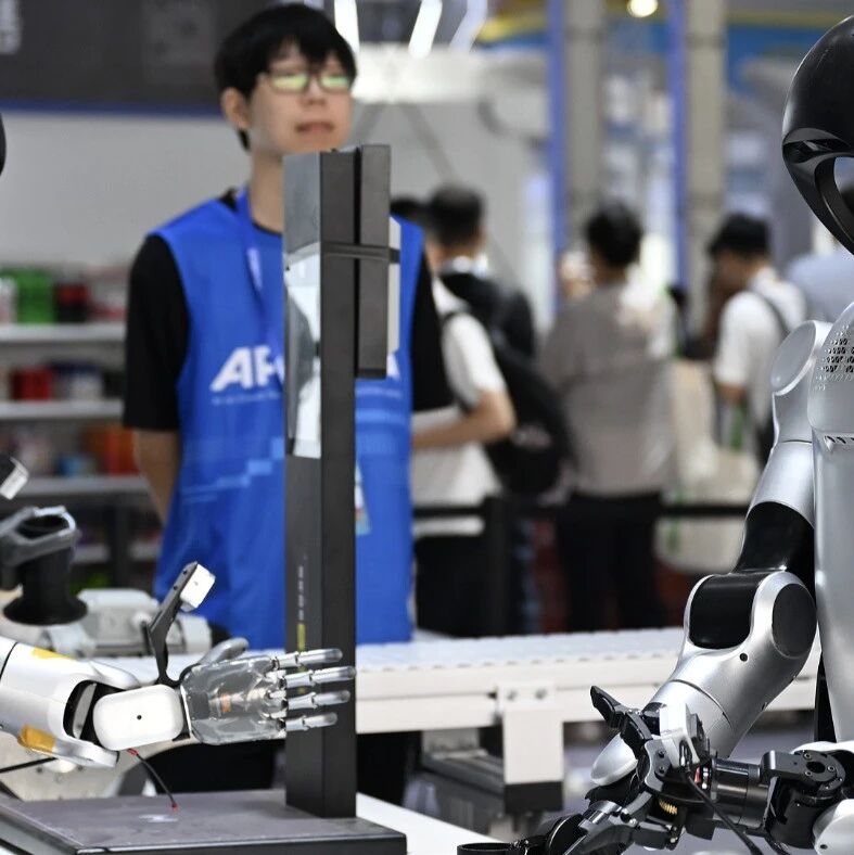 CGTN|梁正:“人工智能+”赋能新质生产力发展