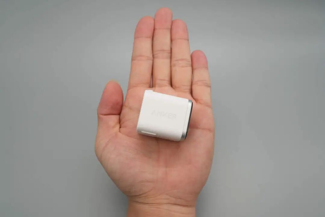 拆解报告:安克Nano 45W氮化镓屏显充电器图24