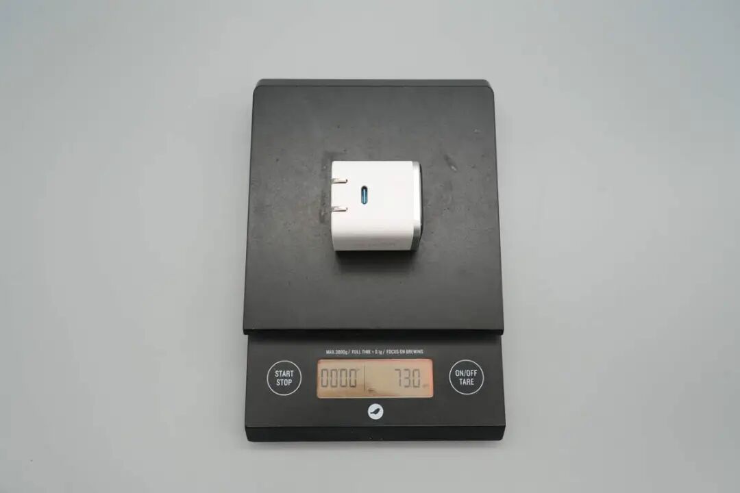 拆解报告:安克Nano 45W氮化镓屏显充电器图25