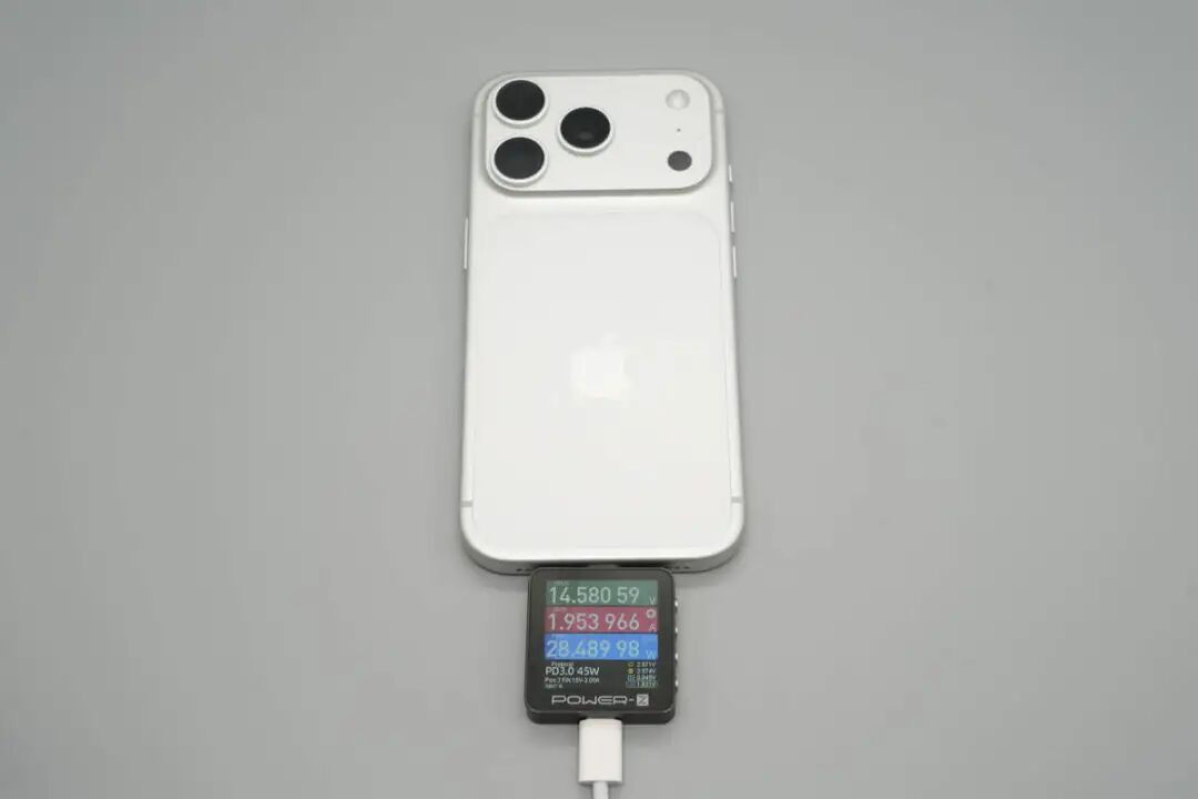 拆解报告:安克Nano 45W氮化镓屏显充电器图28