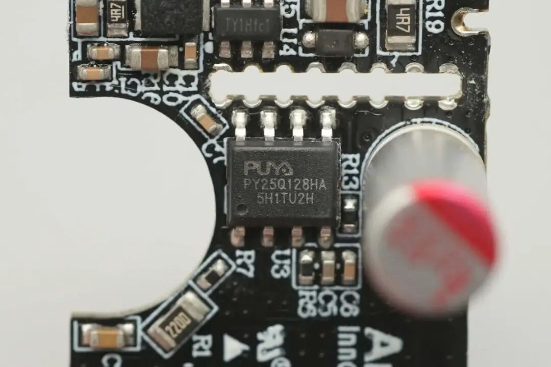 拆解报告:安克Nano 45W氮化镓屏显充电器图66