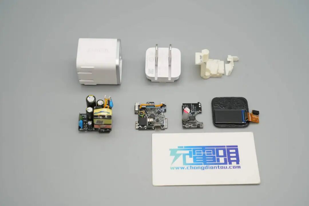拆解报告:安克Nano 45W氮化镓屏显充电器图73