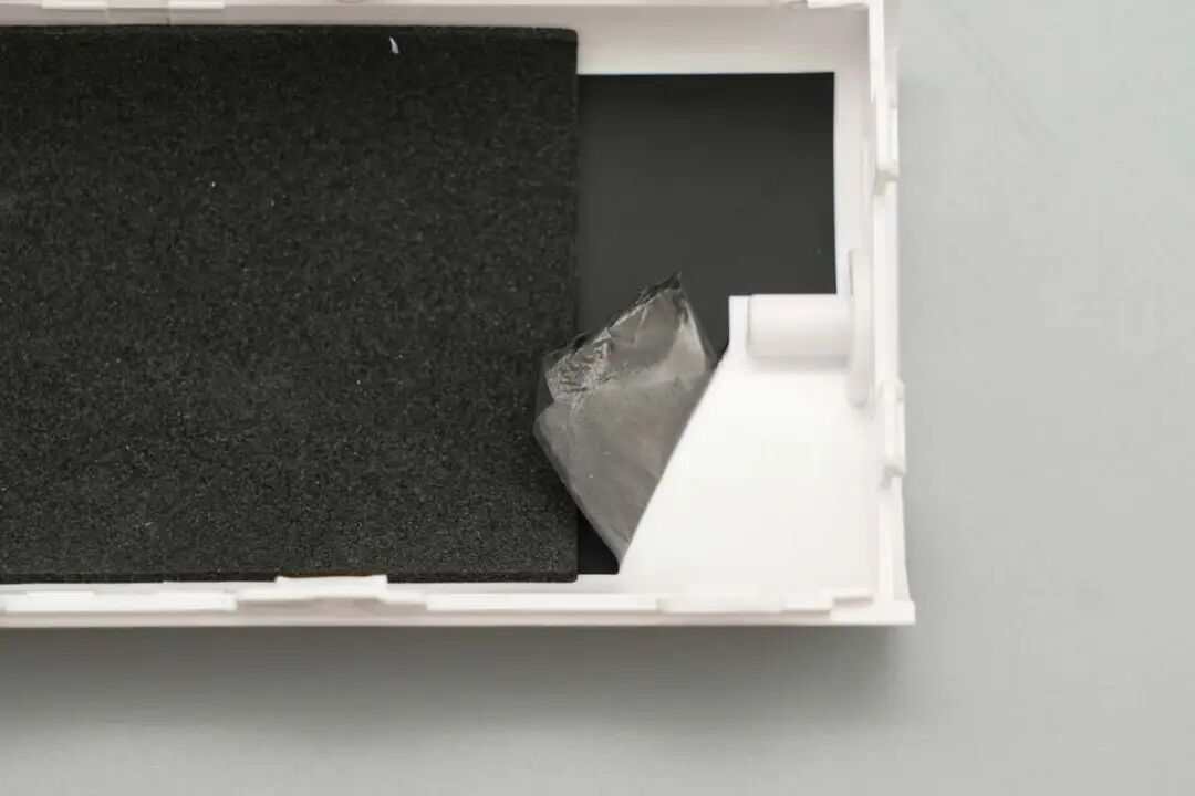 拆解报告：创维205W 15000mAh自带线快充移动电源图46